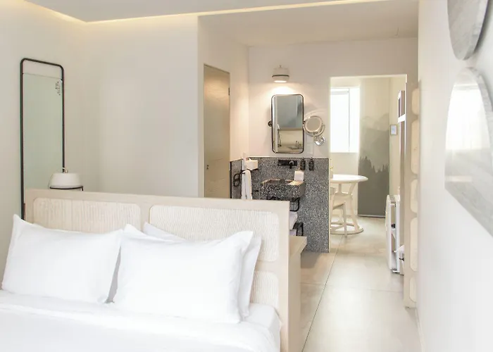 Ryo Boutique & Hotel 4*